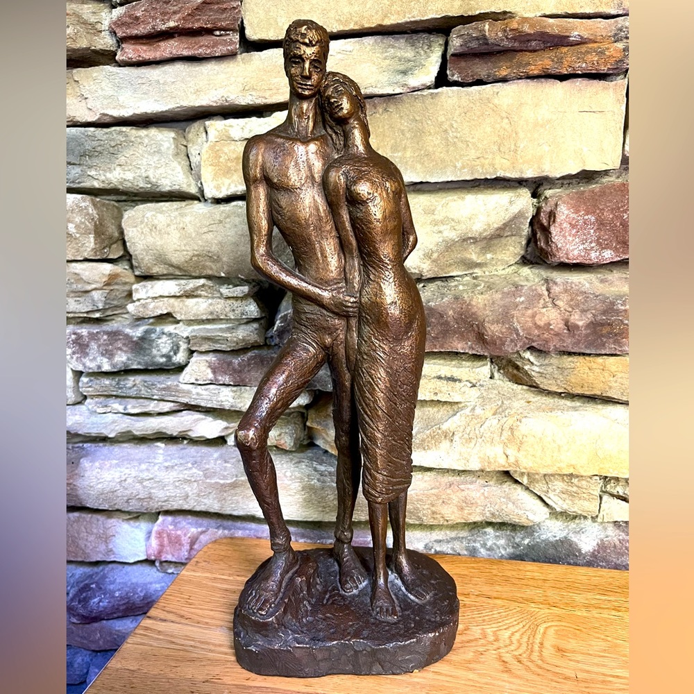VTG Young Lovers Edward Schillaci Statue 1965 MCM Austin Productions Brutalist